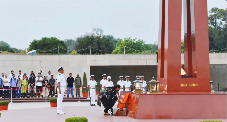 In NOK ceremony Mrs Palwinder Kaur, w/o Hav Late Palwinder Singh, paid homage at NWM on 14 Sep 26
